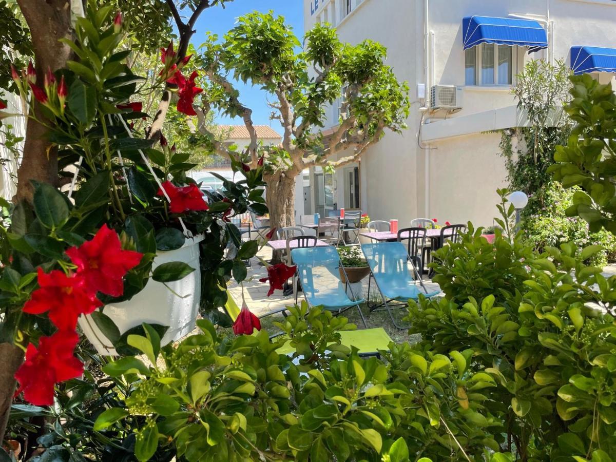 Hotel Le Mirage Сент-Мари-де-ла-Мер Экстерьер фото